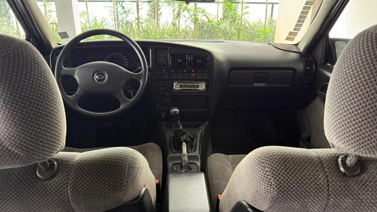 Ômega - Foto #9 do anúncio à venda de Carro clássico