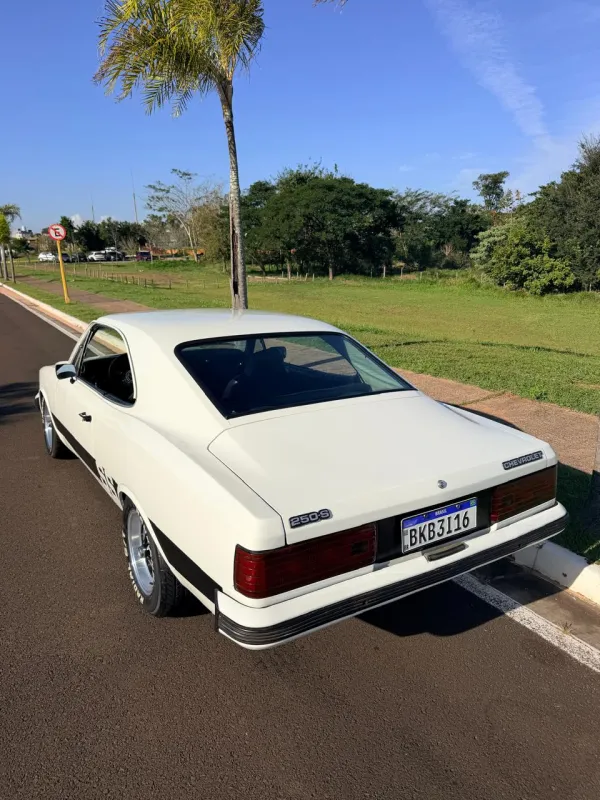Opala - Foto #7 do anúncio à venda de Carro clássico