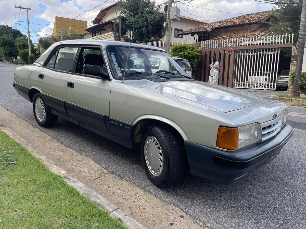 Opala - Foto #8 do anúncio à venda de Carro clássico