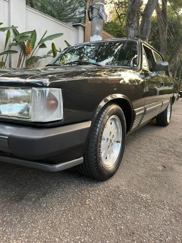 Opala - Foto #3 do anúncio à venda de Carro clássico