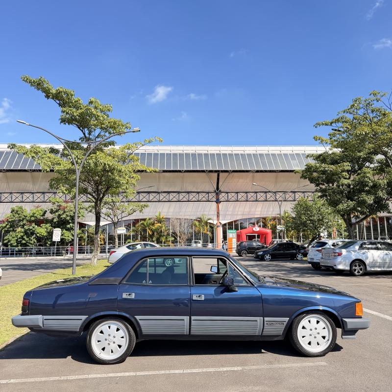 Opala - Foto #3 do anúncio à venda de Carro clássico