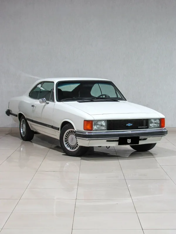 Opala - Foto #2 do anúncio à venda de Carro clássico