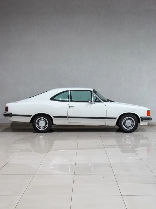 Opala - Foto #5 do anúncio à venda de Carro clássico