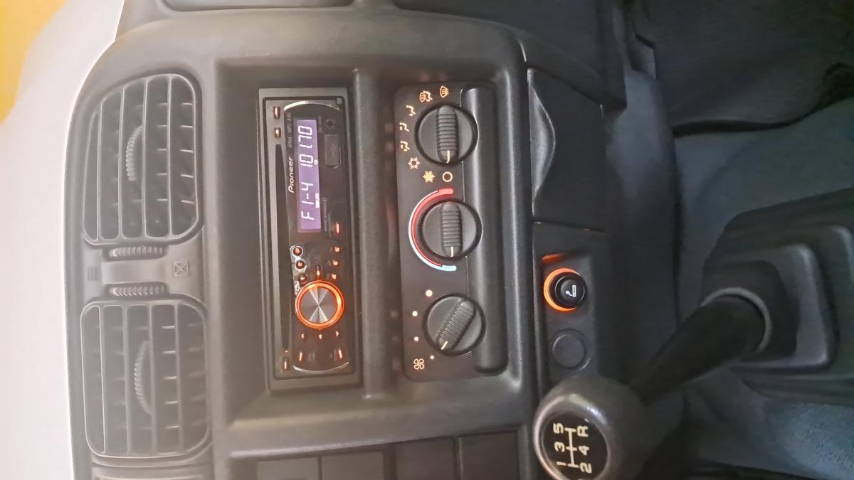 S10 - Foto #5 do anúncio à venda de Carro clássico