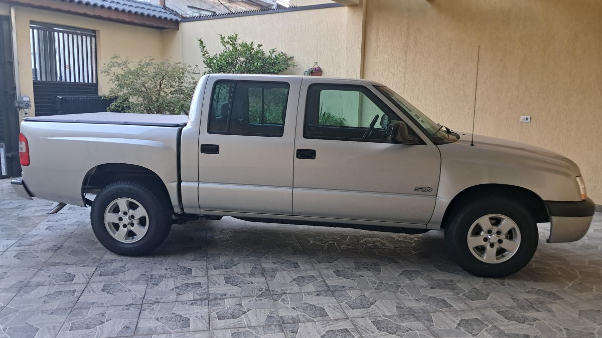 S10 - Foto #11 do anúncio à venda de Carro clássico