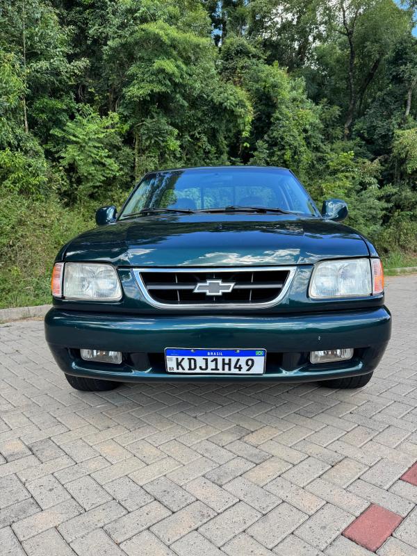 S10 - Foto #10 do anúncio à venda de Carro clássico