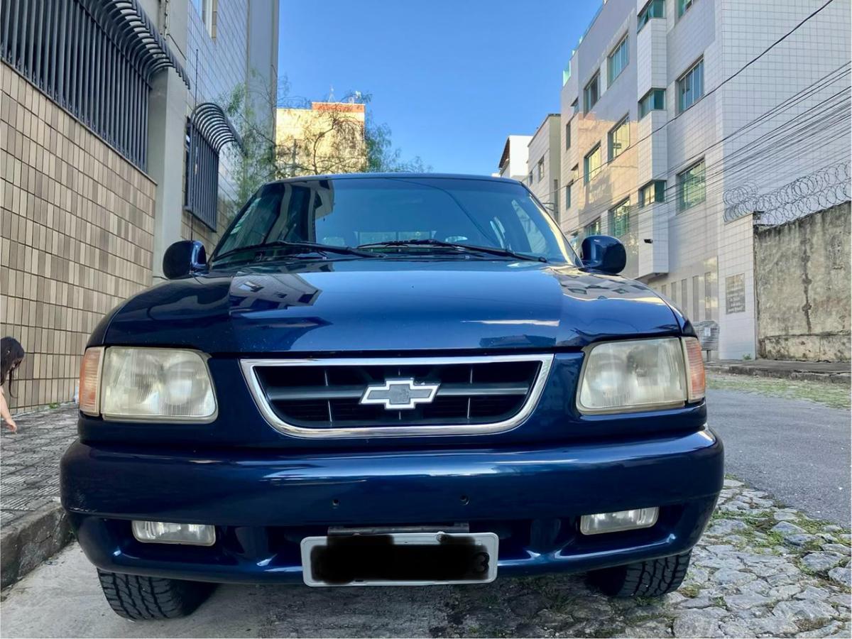 S10 - Foto #14 do anúncio à venda de Carro clássico