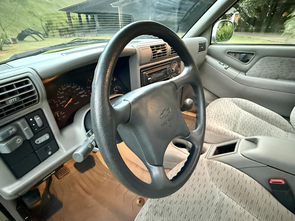 S10 - Foto #4 do anúncio à venda de Carro clássico