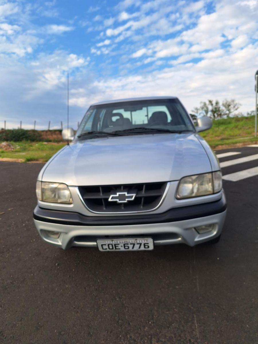 S10 - Foto #21 do anúncio à venda de Carro clássico