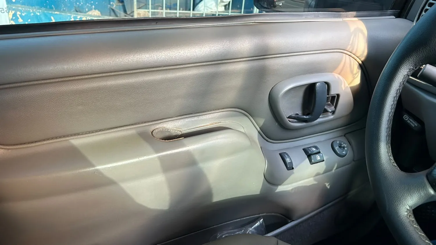 avv-chevrolet-silverado-venda-1e4206a-imagem-006