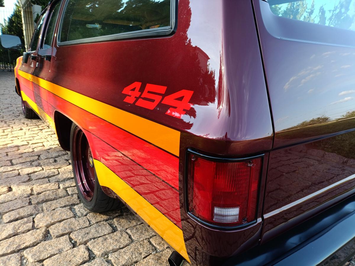 Suburban - Foto #7 do anúncio à venda de Carro clássico