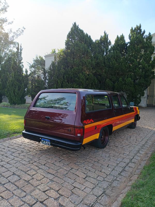 Suburban - Foto #15 do anúncio à venda de Carro clássico