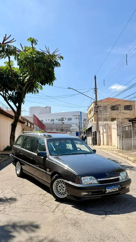 Suprema - Foto #2 do anúncio à venda de Carro clássico
