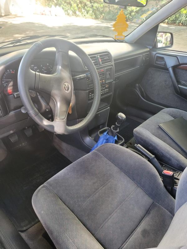 Vectra - Foto #9 do anúncio à venda de Carro clássico