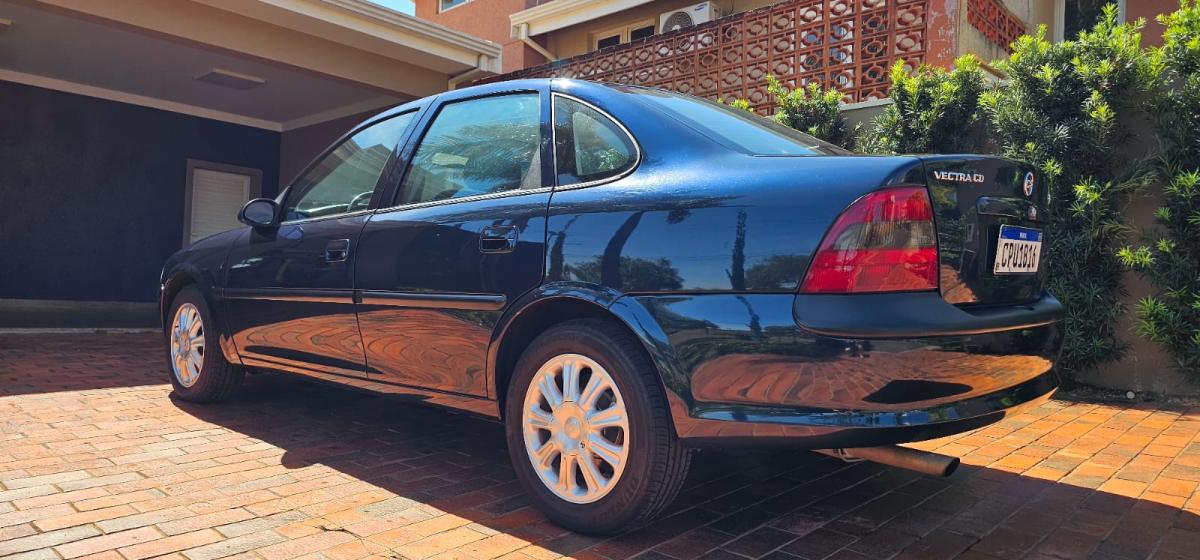 Vectra - Foto #3 do anúncio à venda de Carro clássico