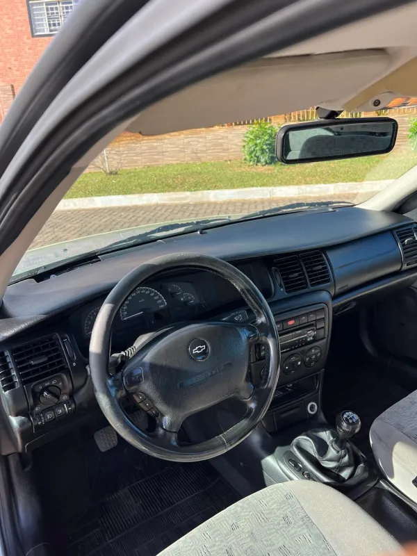 Vectra - Foto #11 do anúncio à venda de Carro clássico