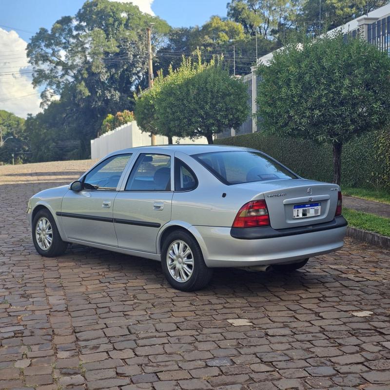 Vectra - Foto #5 do anúncio à venda de Carro clássico