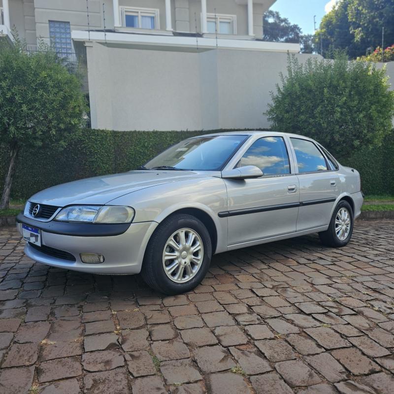 Vectra - Foto #14 do anúncio à venda de Carro clássico
