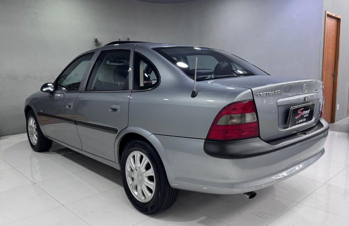 Vectra - Foto #9 do anúncio à venda de Carro clássico