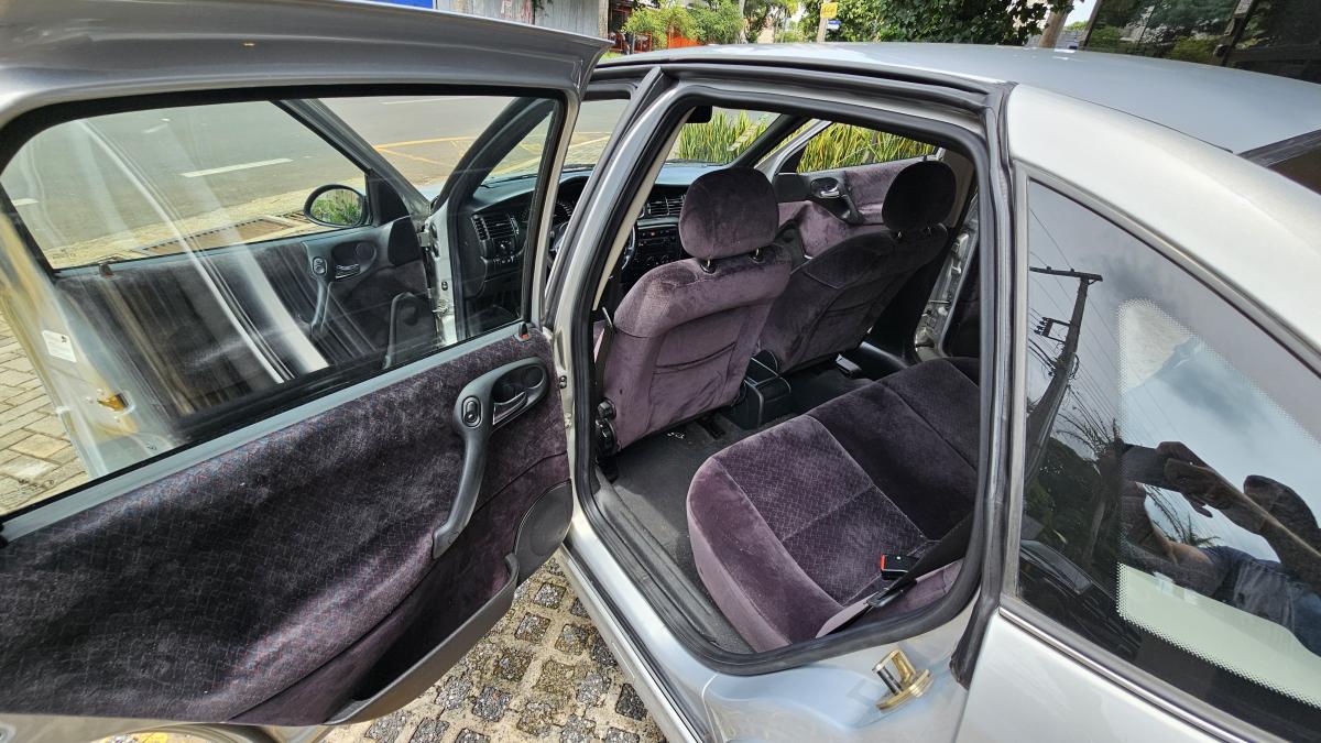 Vectra - Foto #7 do anúncio à venda de Carro clássico