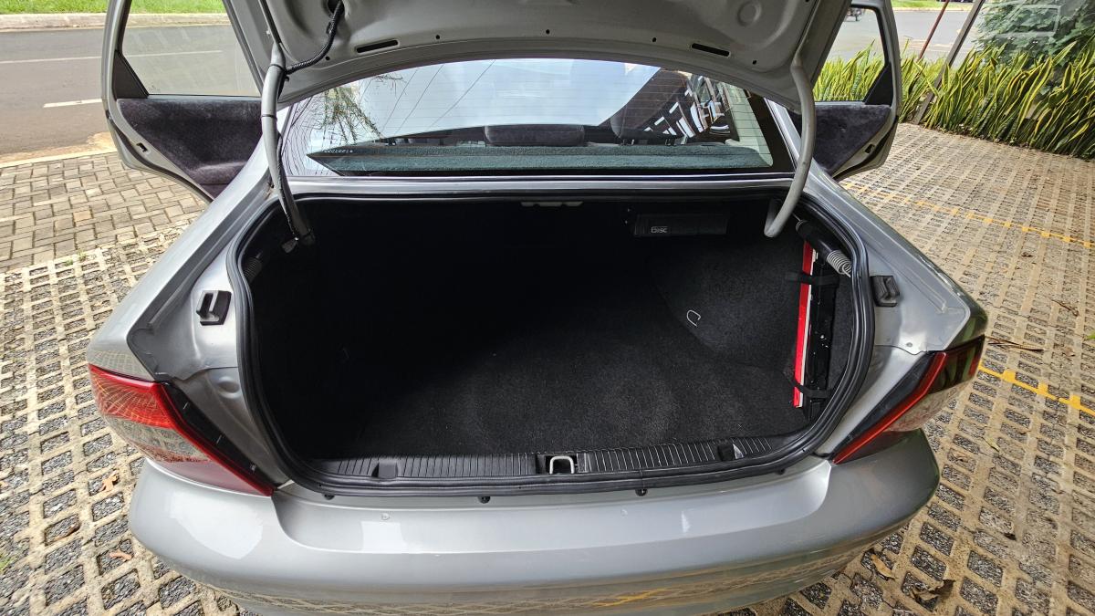 Vectra - Foto #9 do anúncio à venda de Carro clássico