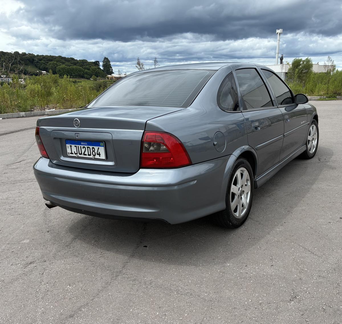 Vectra - Foto #13 do anúncio à venda de Carro clássico