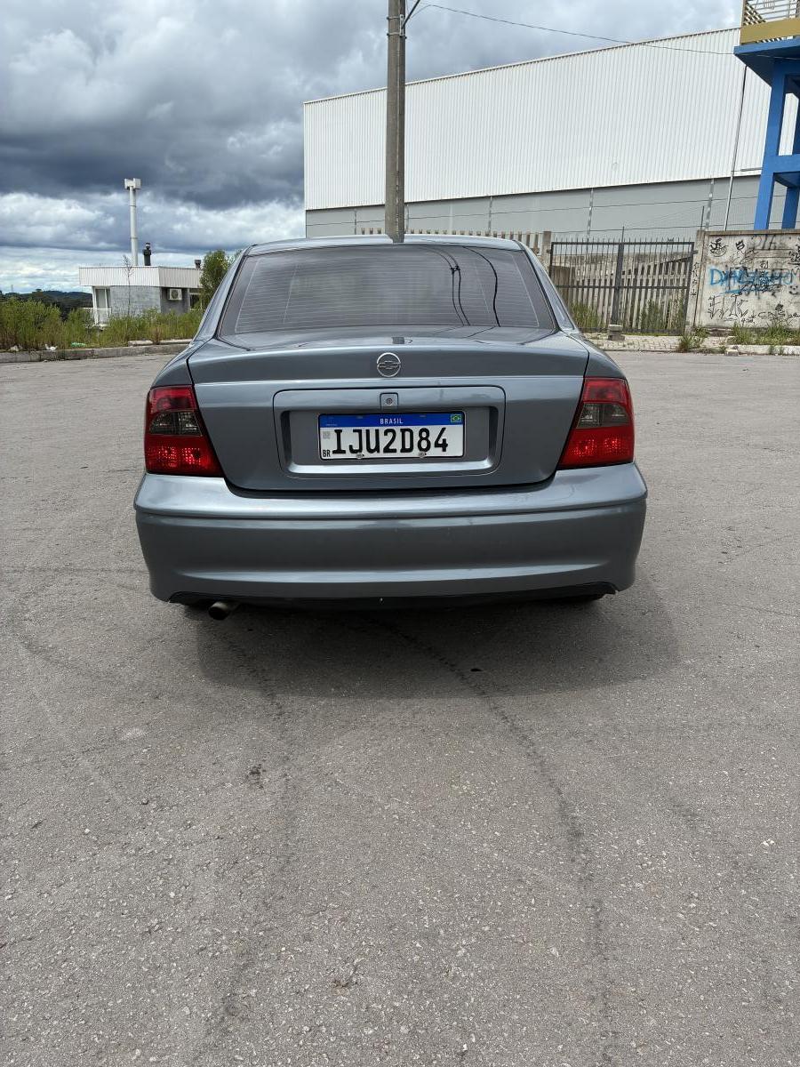 Vectra - Foto #30 do anúncio à venda de Carro clássico