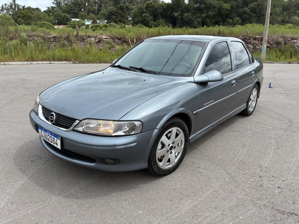 Vectra - Foto #34 do anúncio à venda de Carro clássico