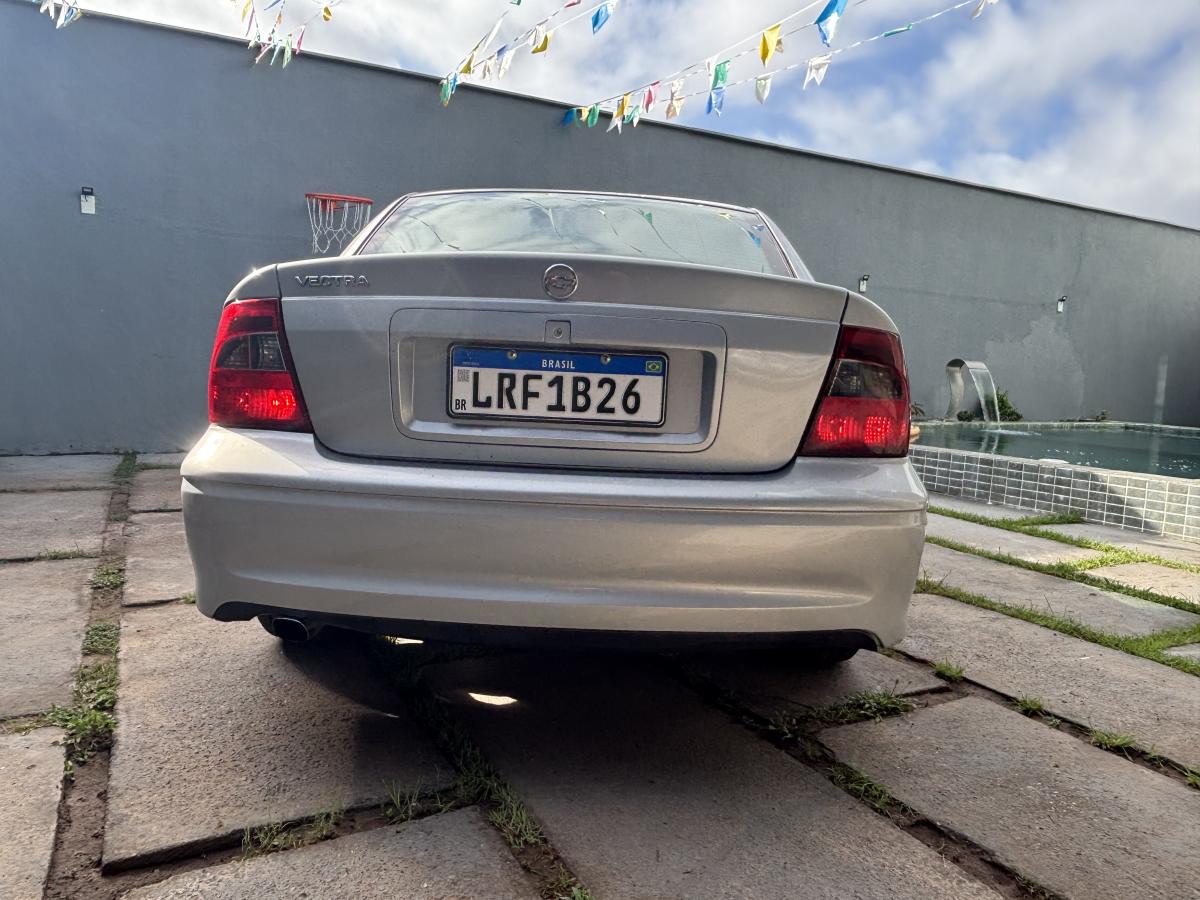 Vectra - Foto #3 do anúncio à venda de Carro clássico