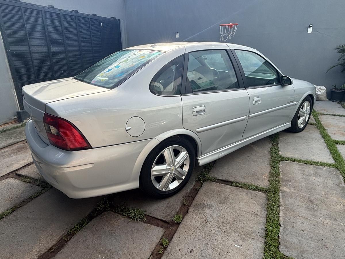 Vectra - Foto #14 do anúncio à venda de Carro clássico
