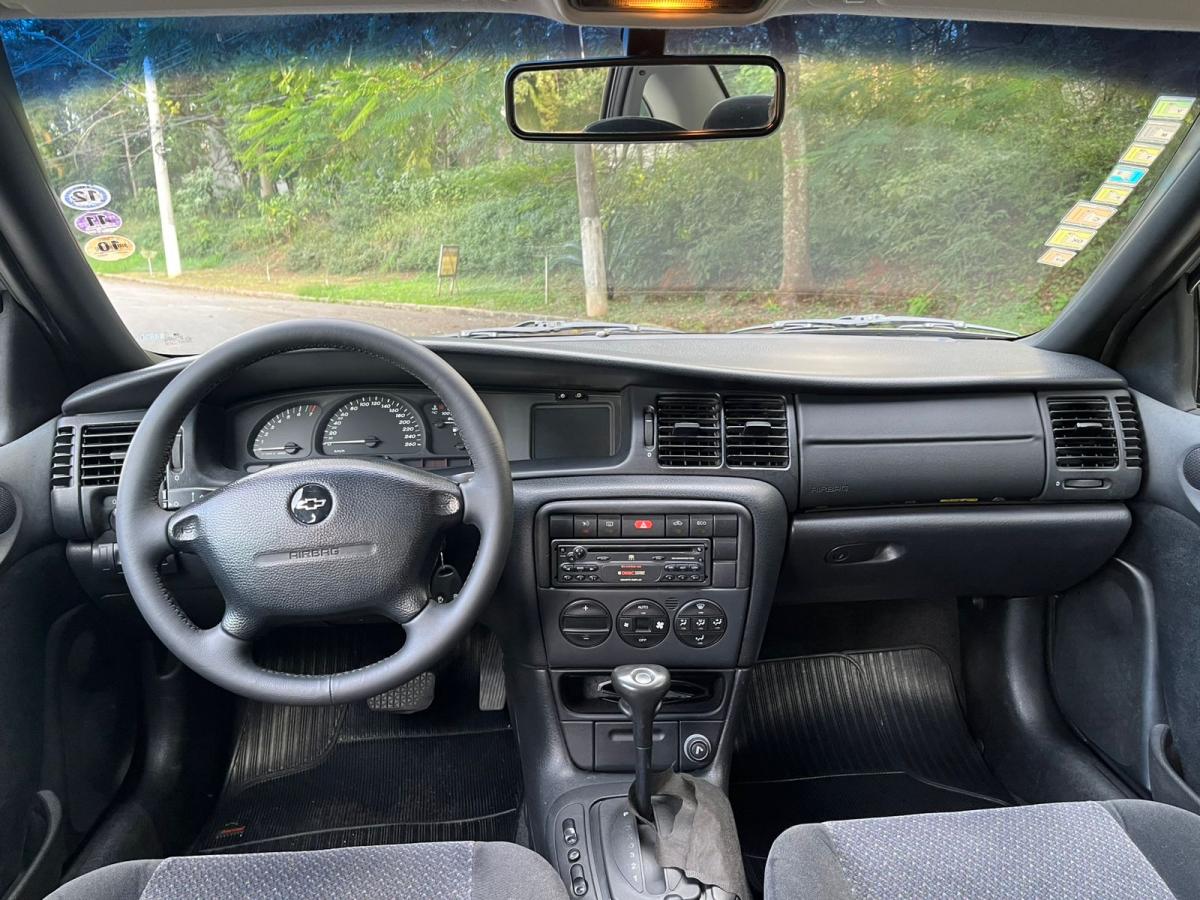 Vectra - Foto #10 do anúncio à venda de Carro clássico