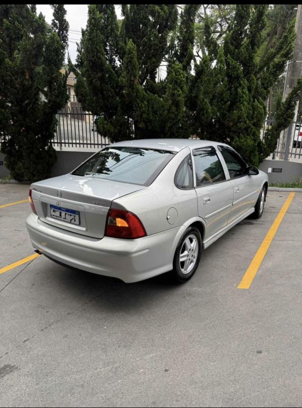 Vectra - Foto #8 do anúncio à venda de Carro clássico