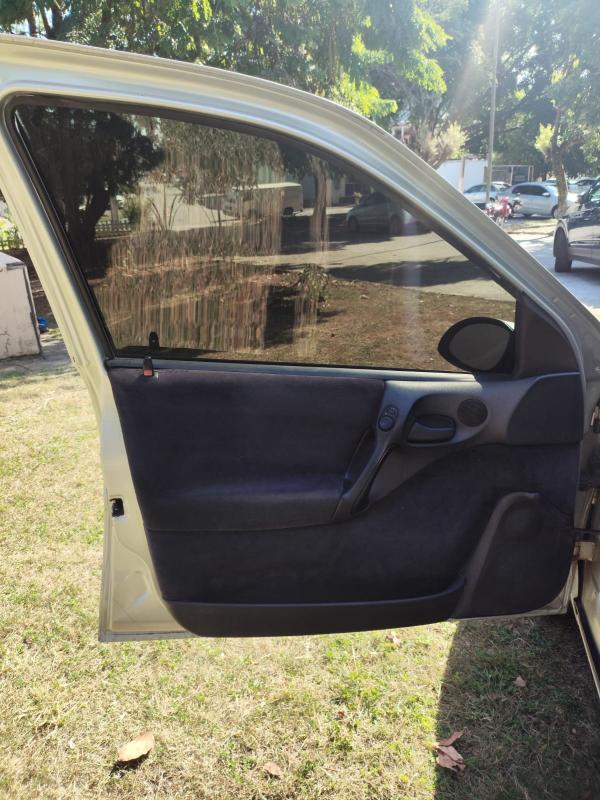 Vectra - Foto #17 do anúncio à venda de Carro clássico