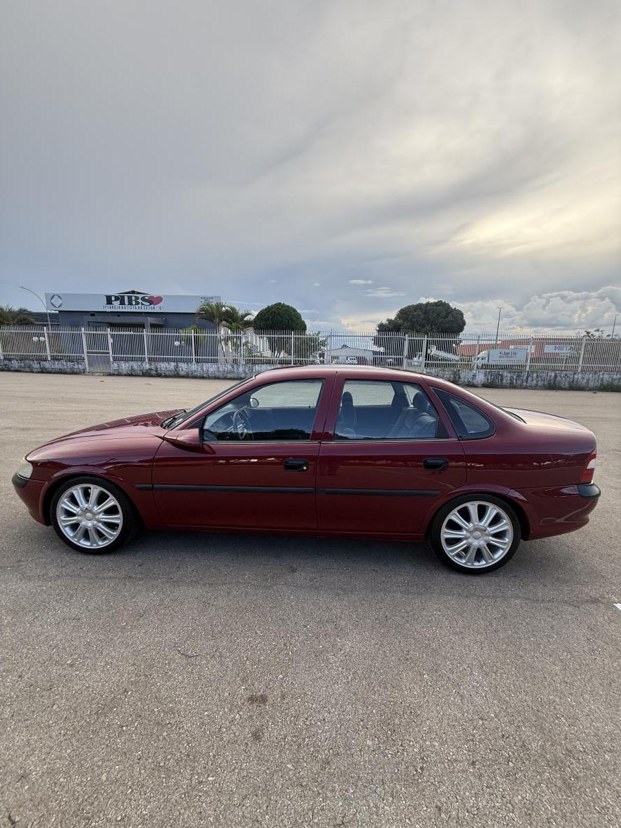 Vectra - Foto #18 do anúncio à venda de Carro clássico