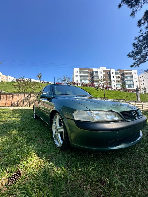 Vectra - Foto #5 do anúncio à venda de Carro clássico