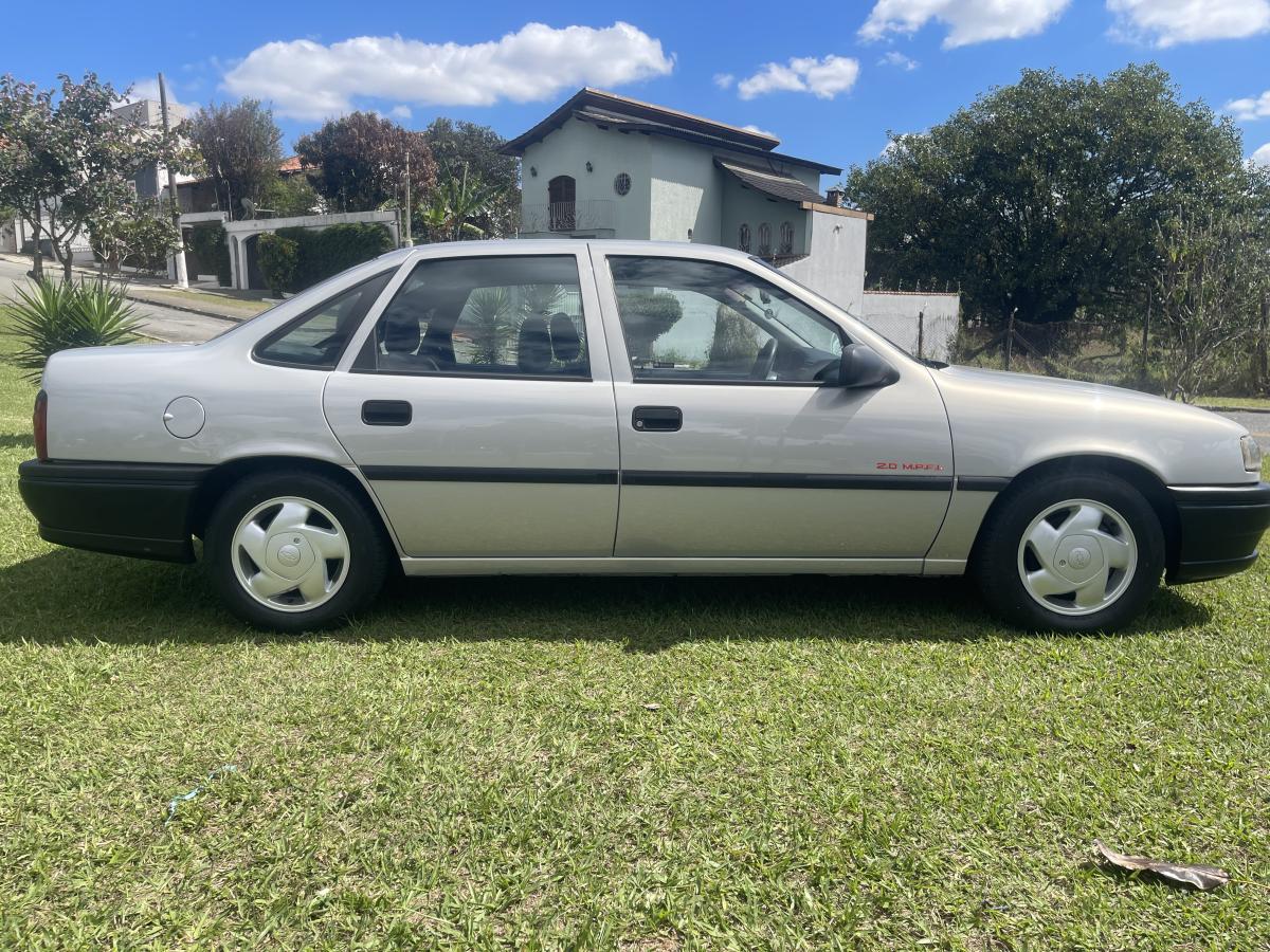 Vectra - Foto #3 do anúncio à venda de Carro clássico
