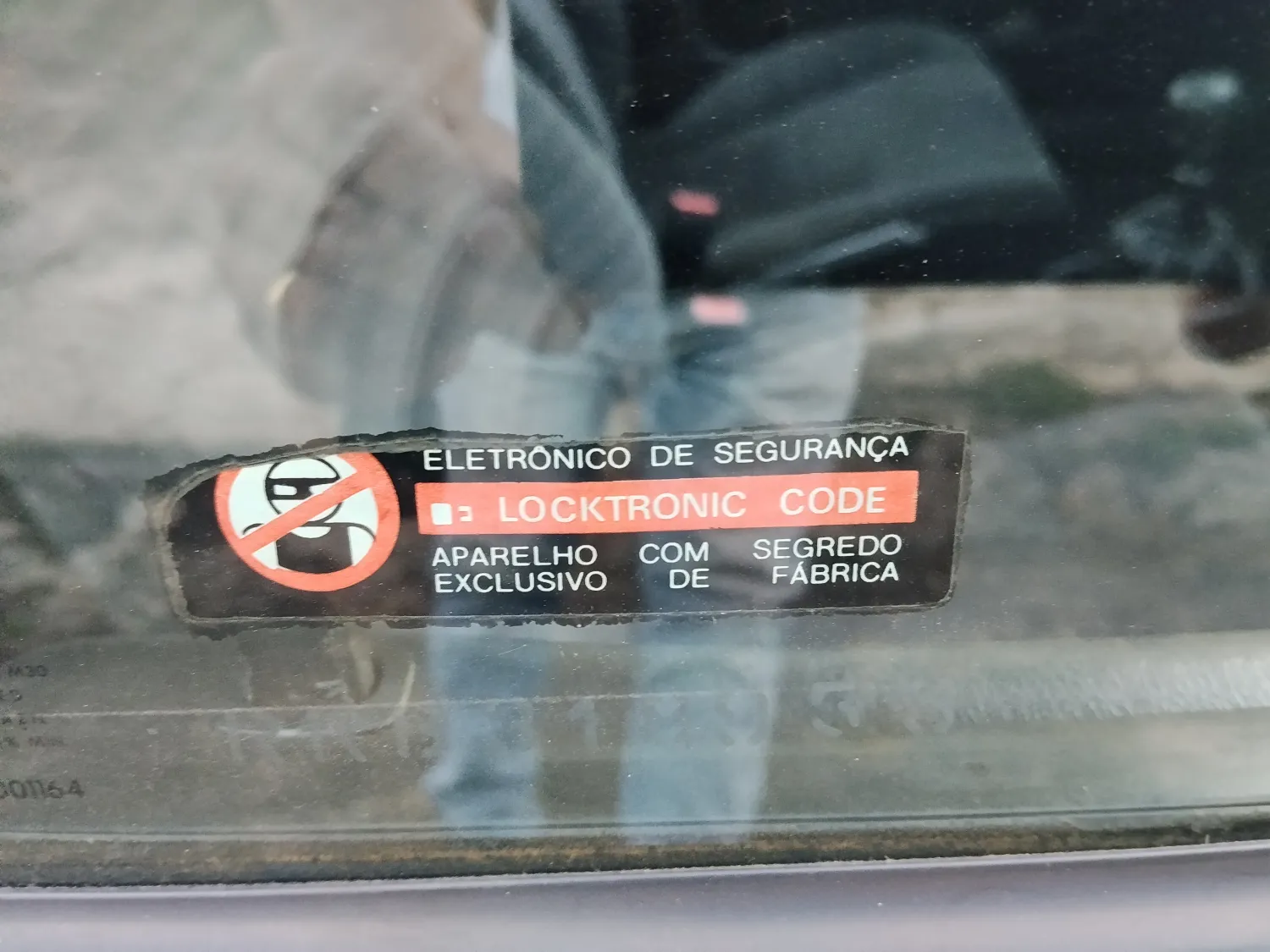 avv-chevrolet-vectra-gls-venda-wmafpg6-imagem-014