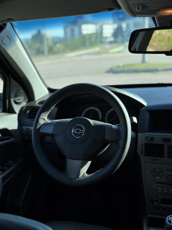 Vectra - Foto #2 do anúncio à venda de Carro clássico