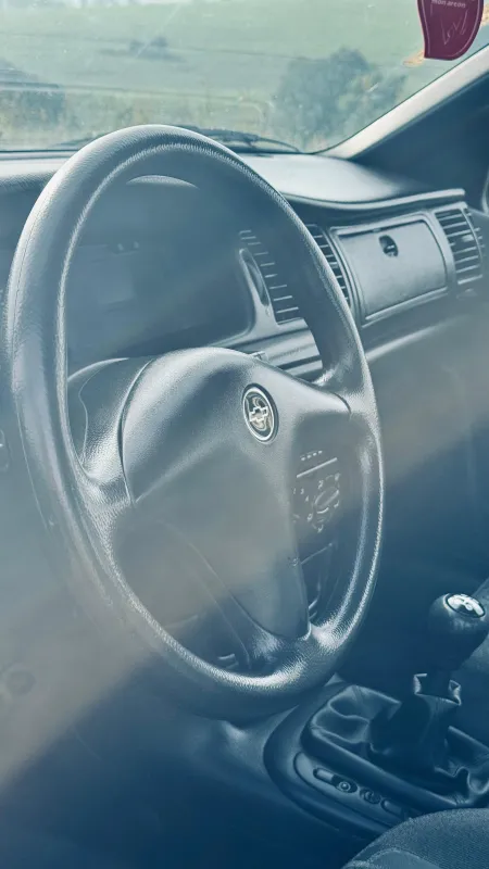 Vectra - Foto #17 do anúncio à venda de Carro clássico