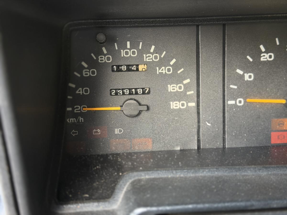Veraneio - Foto #20 do anúncio à venda de Carro clássico