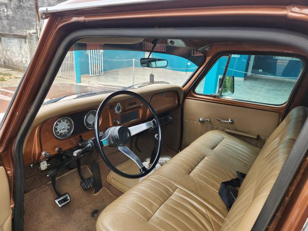 Veraneio - Foto #2 do anúncio à venda de Carro clássico