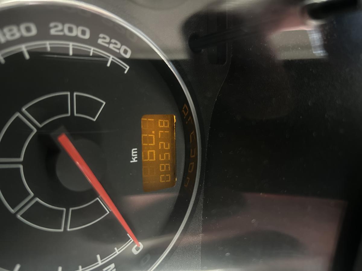 Zafira - Foto #8 do anúncio à venda de Carro clássico