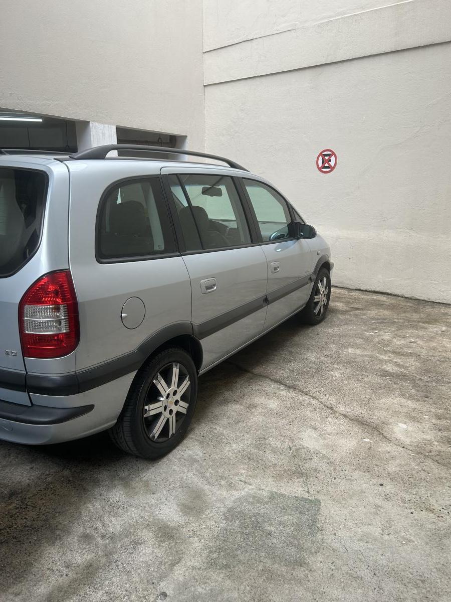 Zafira - Foto #9 do anúncio à venda de Carro clássico