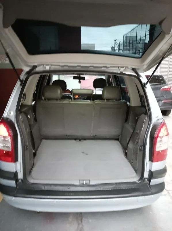 Zafira - Foto #16 do anúncio à venda de Carro clássico