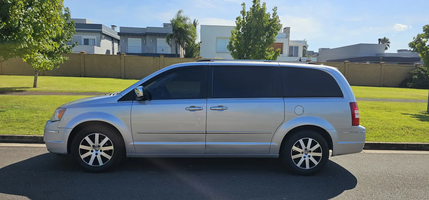 Town & Country - Foto #7 do anúncio à venda de Carro clássico