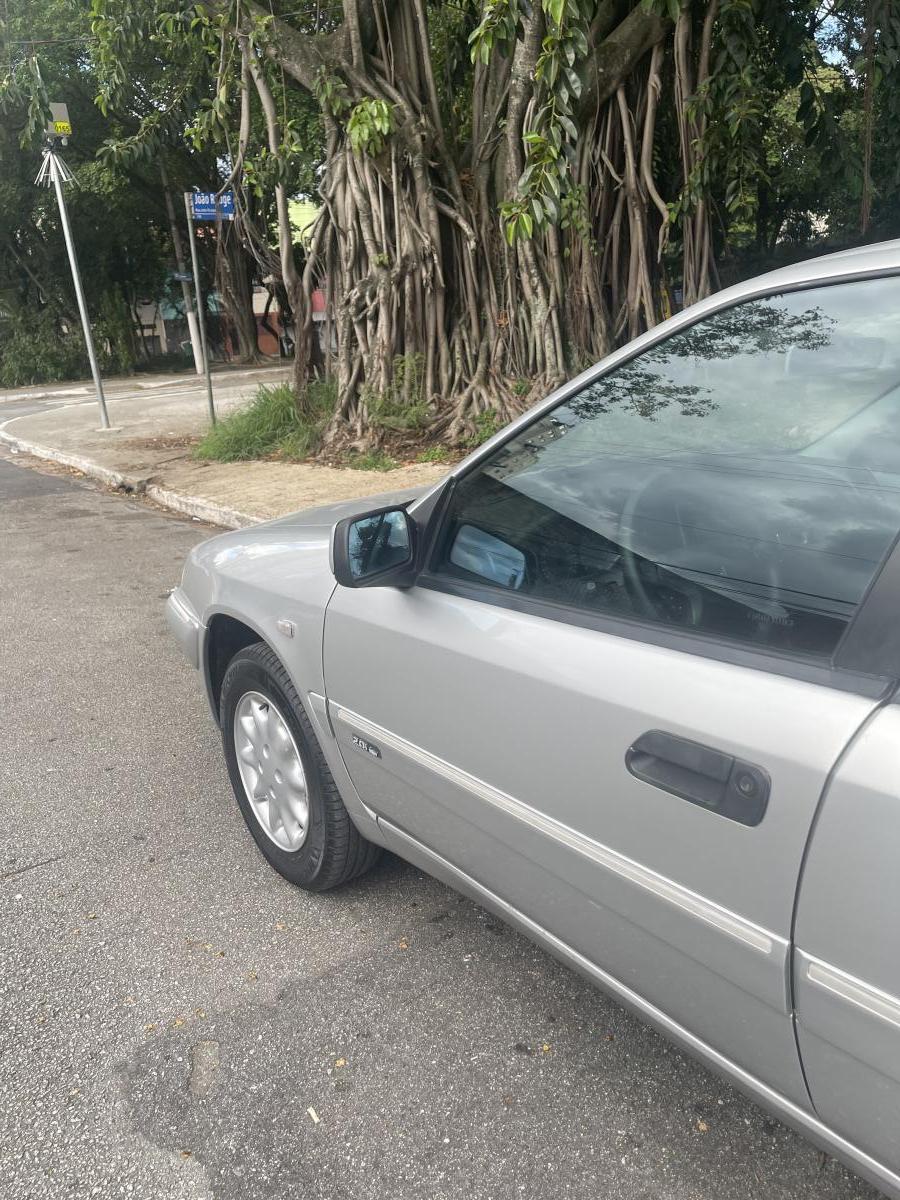 Xantia - Foto #20 do anúncio à venda de Carro clássico