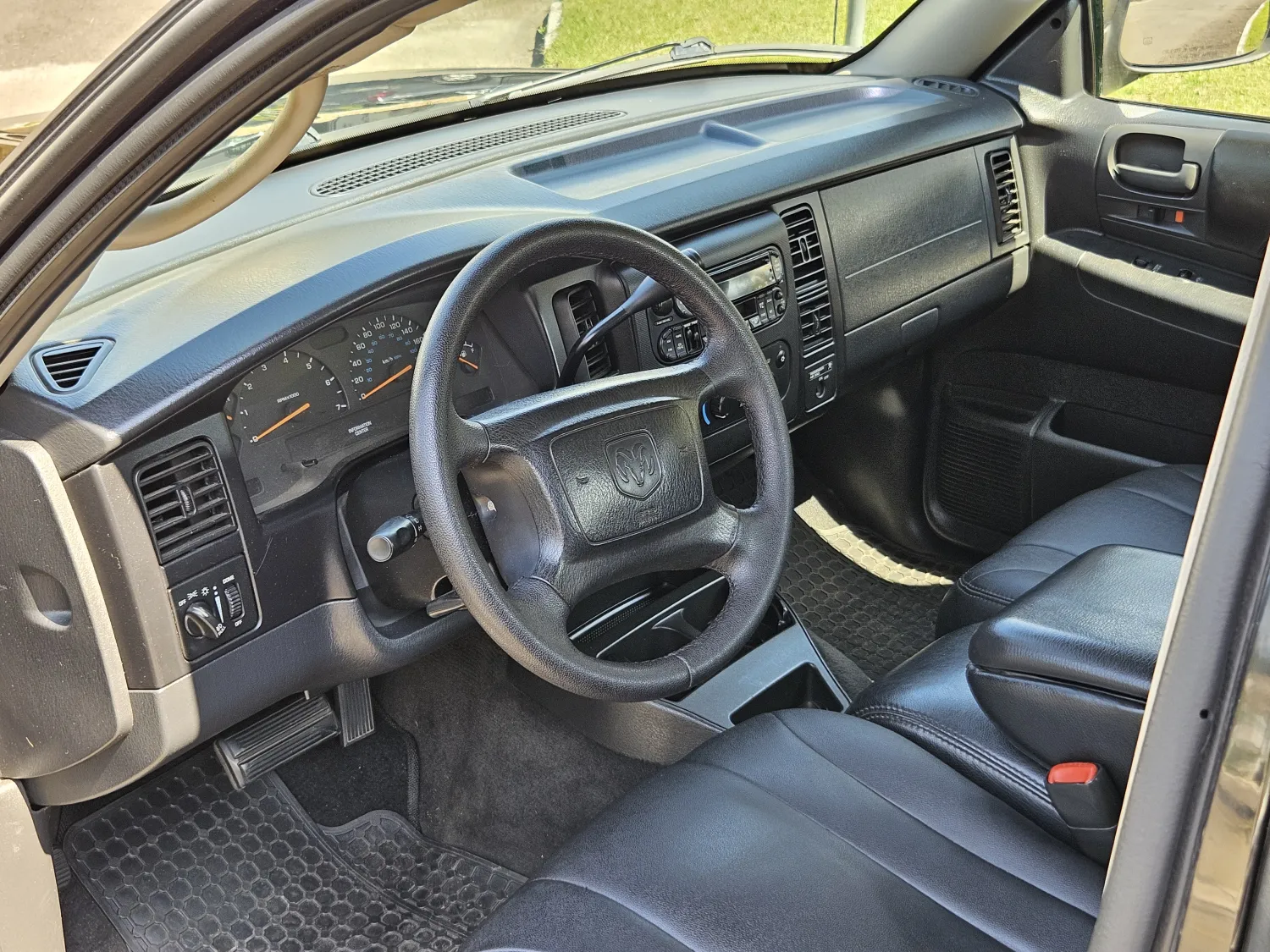 avv-dodge-dakota-venda-74ed7a5-imagem-019