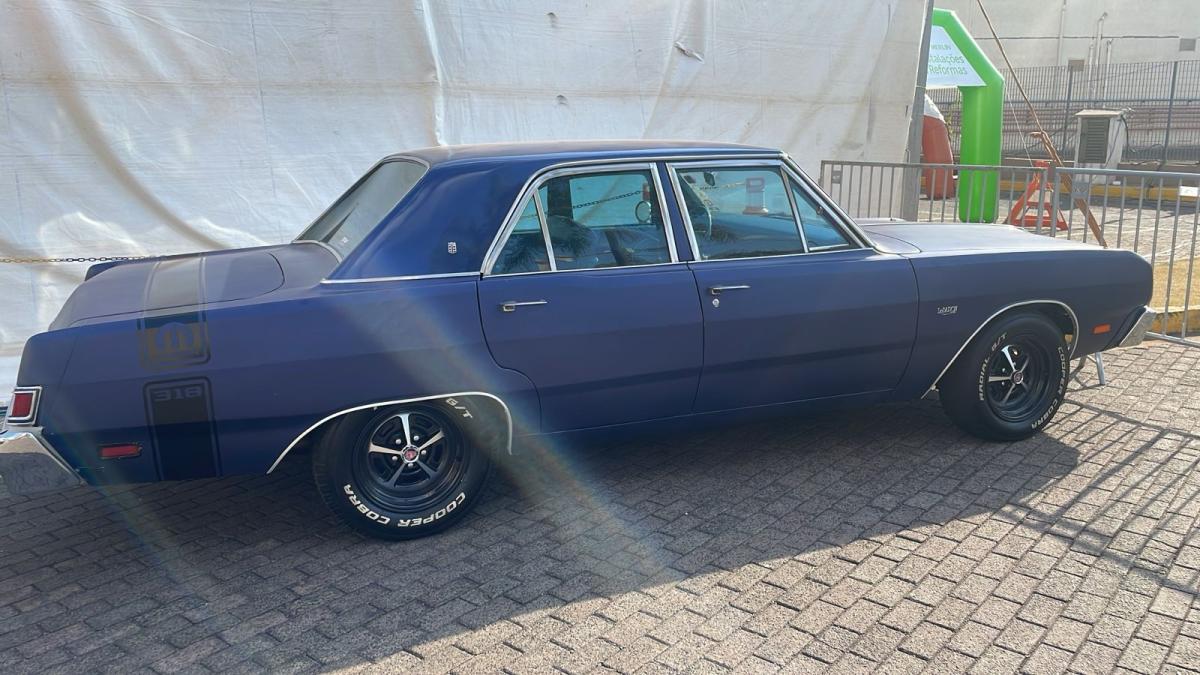 Le Baron - Foto #2 do anúncio à venda de Carro clássico