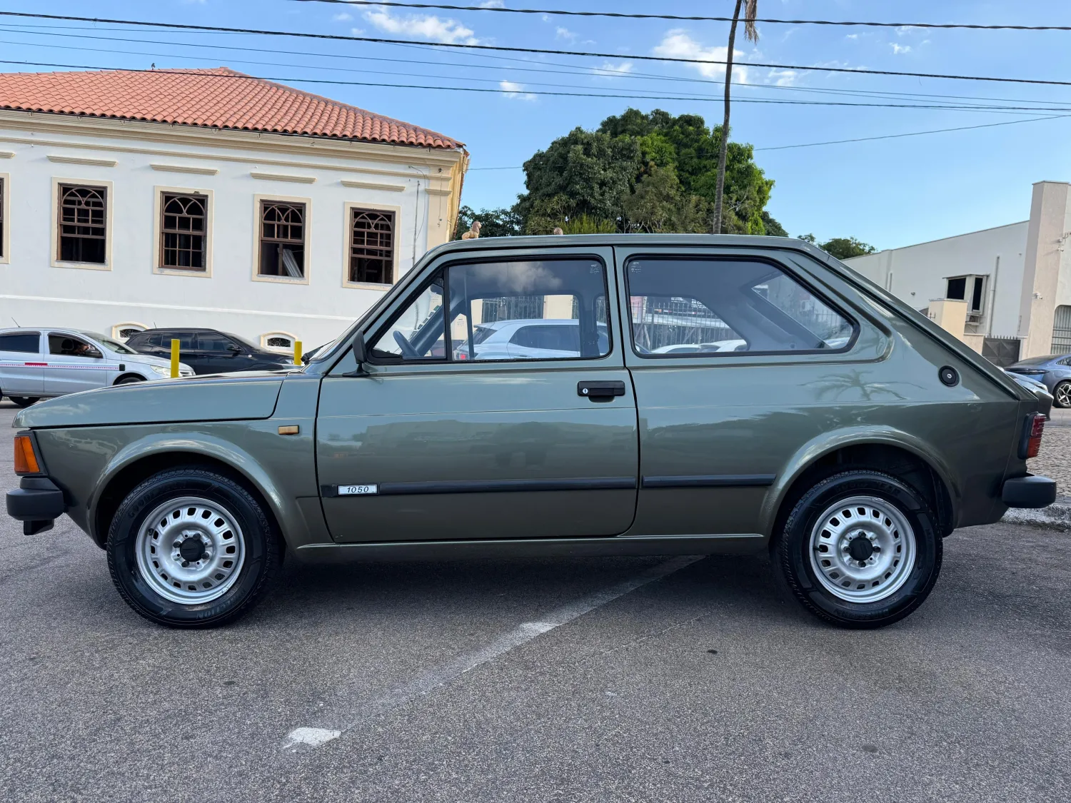 147 - Foto #4 do anúncio à venda de Carro clássico