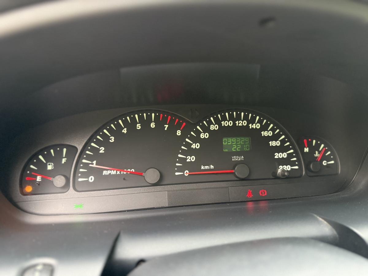 Brava - Foto #10 do anúncio à venda de Carro clássico